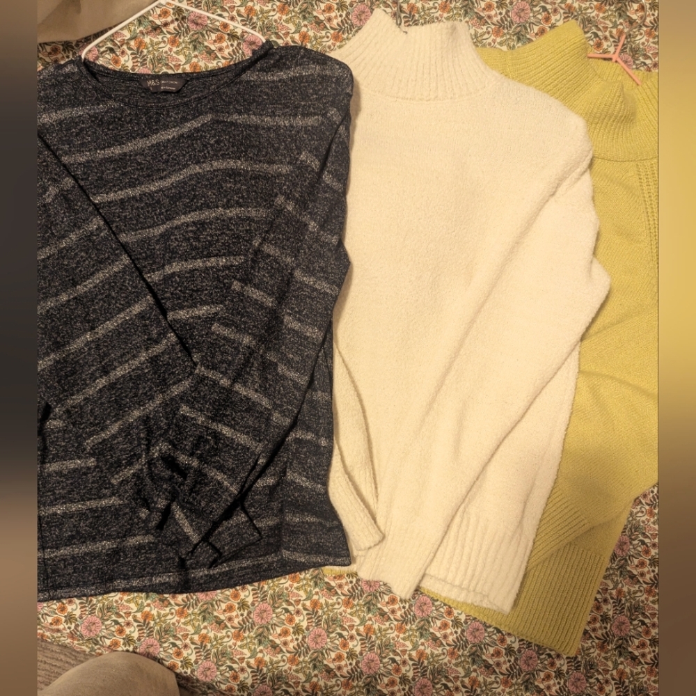 Sweater bundle